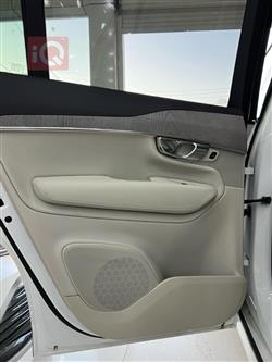 فولفو XC90